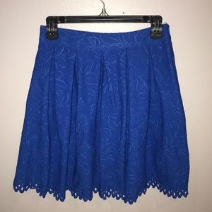 Size Small blue pattern skirt from Miami